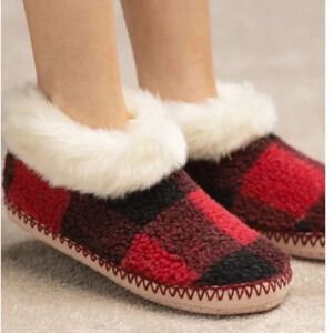 Ruggine Buffalo Plaid Sherpa Lined Slippers Small 6-7